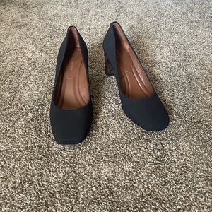 Donald J. Pliner Black Women's Heels